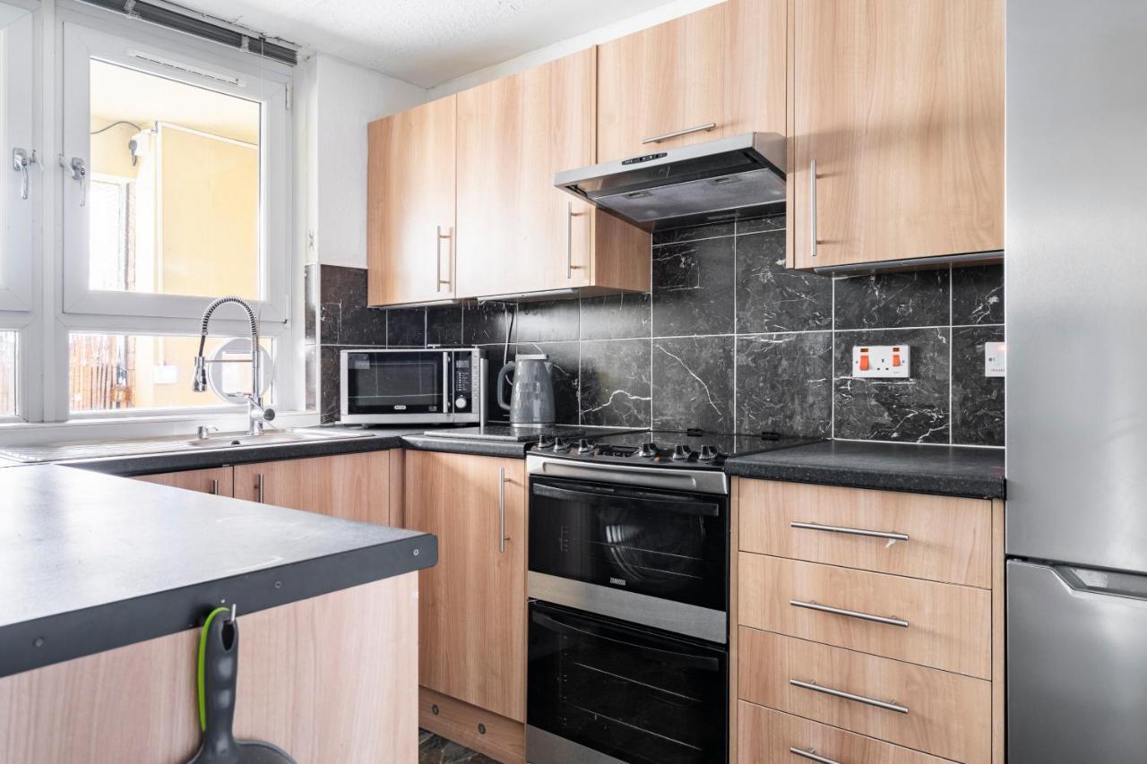 Lovely 1-Bedroom Property With Balcony In West End Glasgow Exteriör bild