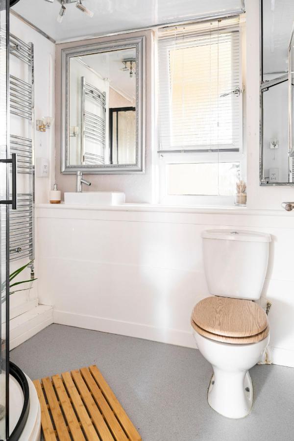 Lovely 1-Bedroom Property With Balcony In West End Glasgow Exteriör bild