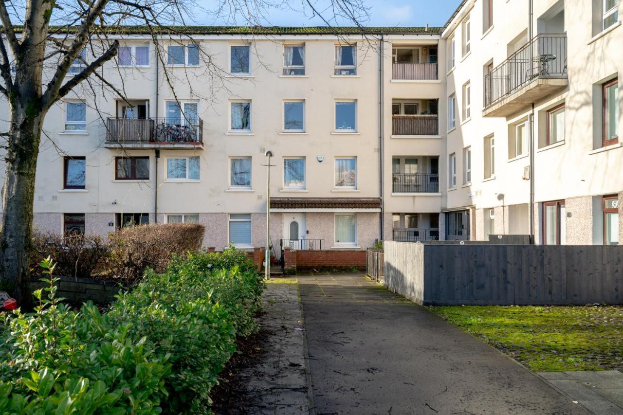 Lovely 1-Bedroom Property With Balcony In West End Glasgow Exteriör bild